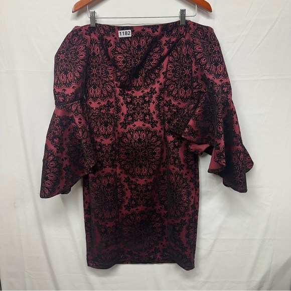 VENUS Dresses & Skirts - VENUS Burgundy Flocked Velvet Off-Shoulder Dress Size 14